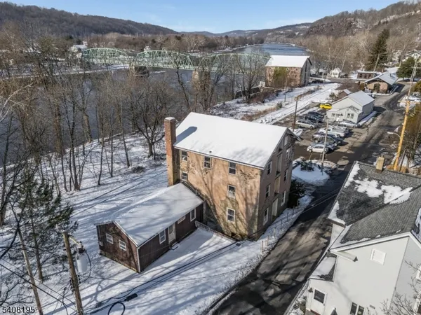 $650,000 | 10 Green Street, Milford, NJ 08848