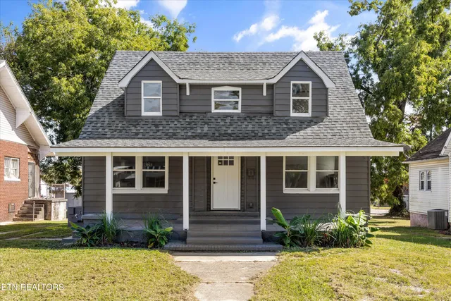 $335,000 | 3034 East 5th Avenue, Knoxville, TN 37914
