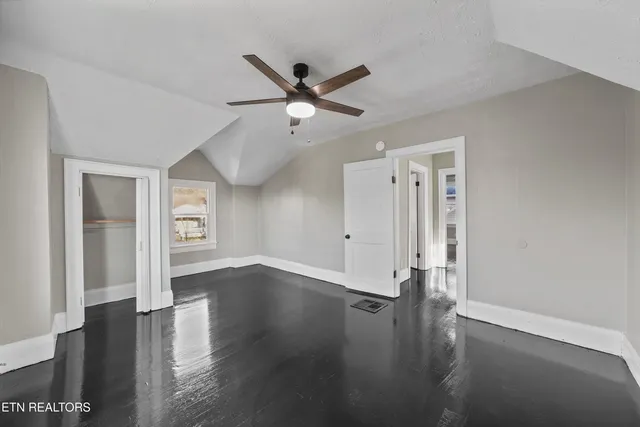 $335,000 | 3034 East 5th Avenue, Knoxville, TN 37914