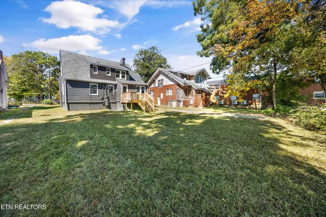 $335,000 | 3034 East 5th Avenue, Knoxville, TN 37914