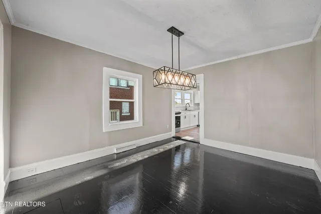 $335,000 | 3034 East 5th Avenue, Knoxville, TN 37914