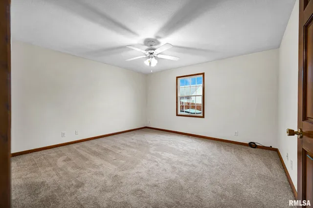 $295,000 | 11326 North Northtrail Drive, Dunlap, IL 61525