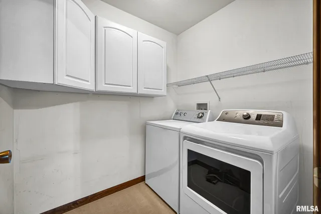 $295,000 | 11326 North Northtrail Drive, Dunlap, IL 61525