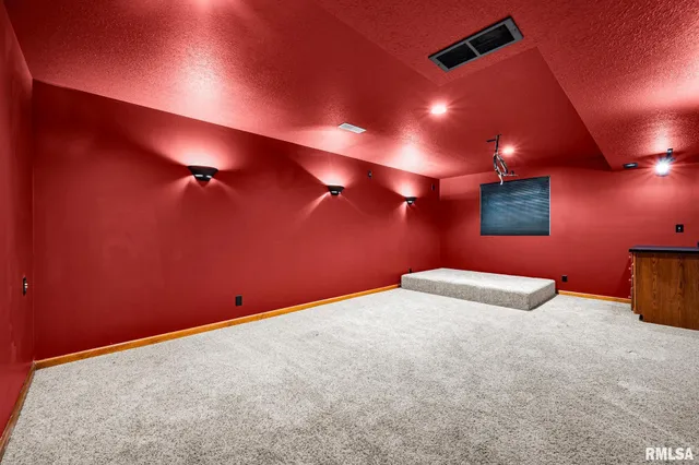 $295,000 | 11326 North Northtrail Drive, Dunlap, IL 61525