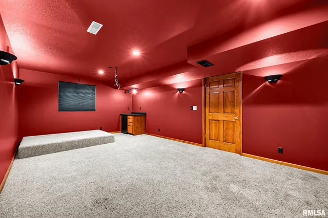 $295,000 | 11326 North Northtrail Drive, Dunlap, IL 61525