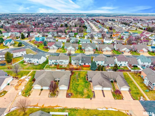 $295,000 | 11326 North Northtrail Drive, Dunlap, IL 61525