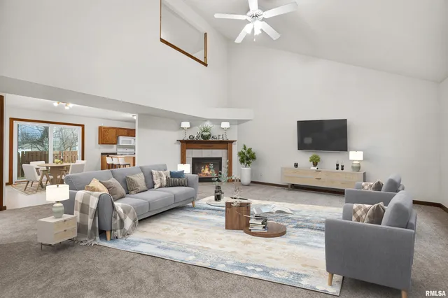 $295,000 | 11326 North Northtrail Drive, Dunlap, IL 61525