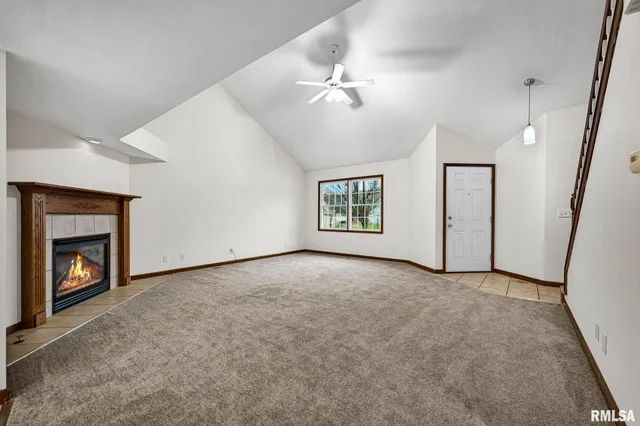 $295,000 | 11326 North Northtrail Drive, Dunlap, IL 61525