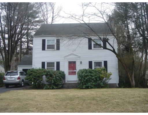 10 Hickory Road Wellesley, MA 02482 - Photo 8 of 8