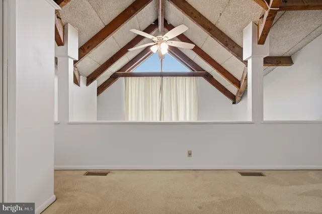 $2,000 | 312 Severn Avenue, Unit W405, Annapolis, MD 21403