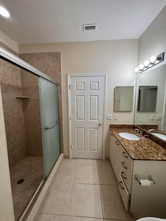 $2,250 | 40 Southeast Sedona Circle, Unit 203, Stuart, FL 34994