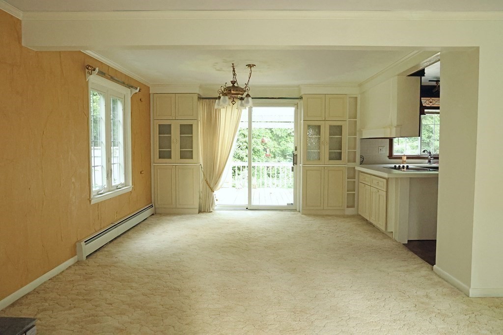 75 Munn Road Monson, MA 01057 - Photo 6 of 28