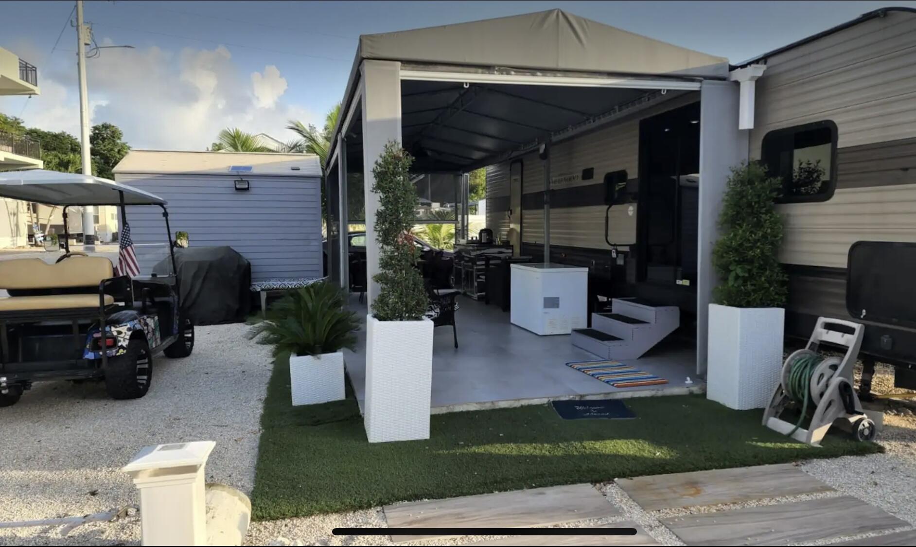 325 Calusa Street, Unit 478 Key Largo, FL 33037 - Photo 2 of 38 IMG_0653