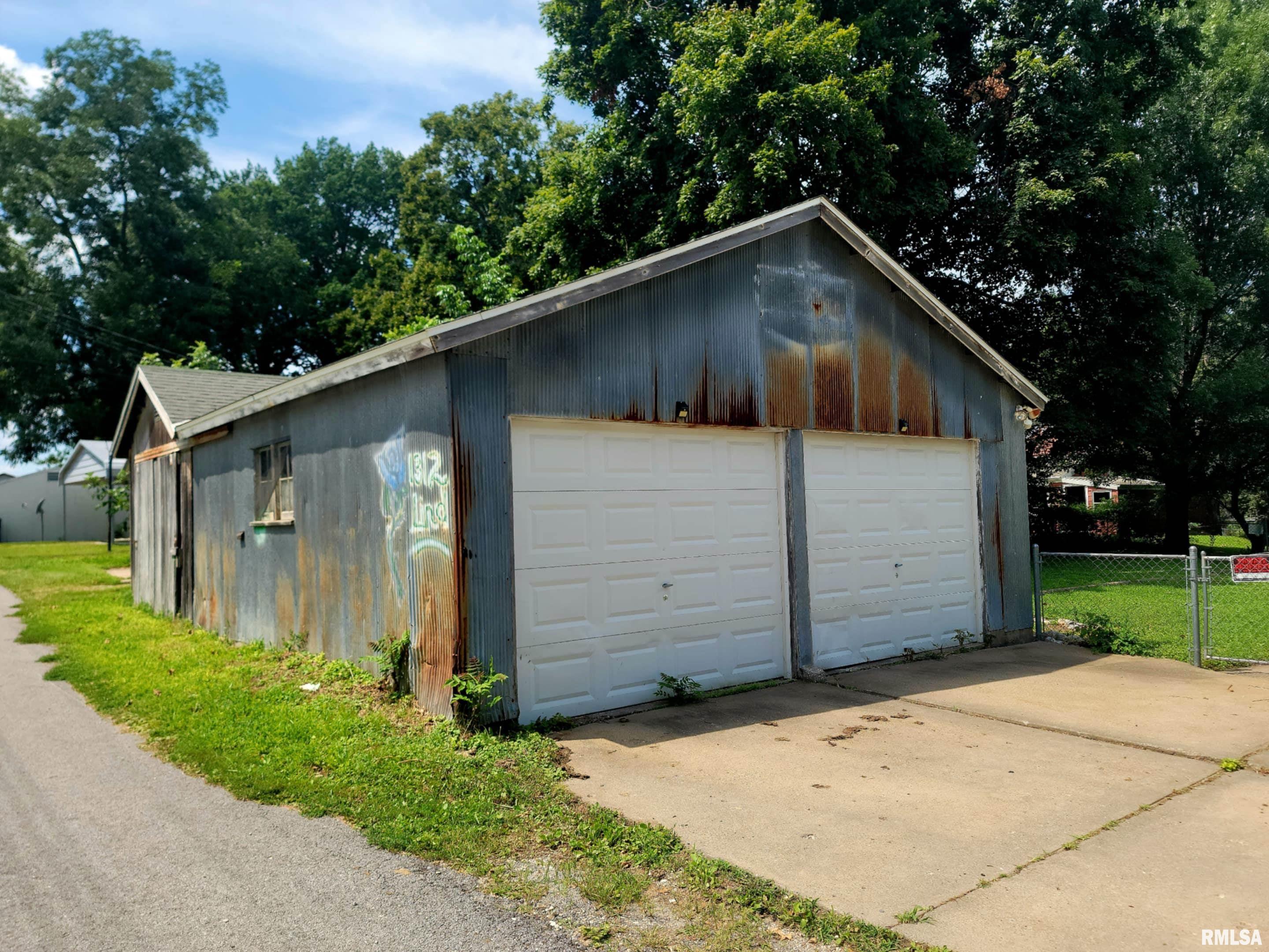 1312 Lind Street Quincy, IL 62301 - Photo 20 of 21