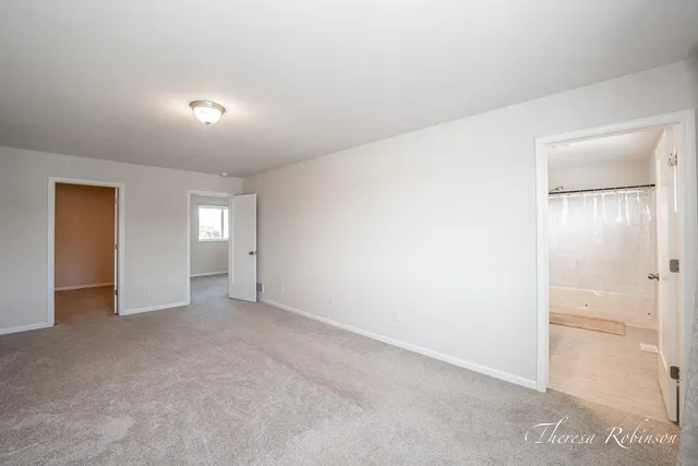 $385,000 | 4240 Butternut Drive, Wayland, MI 49348