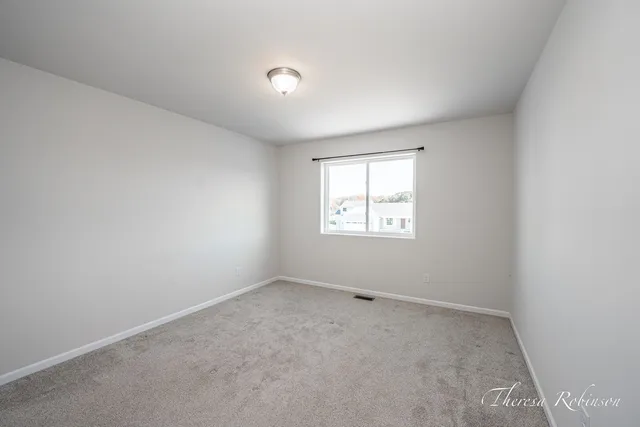 $385,000 | 4240 Butternut Drive, Wayland, MI 49348