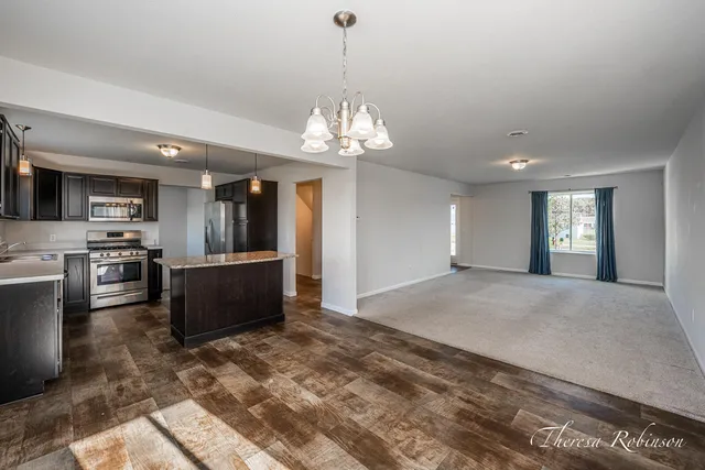 $385,000 | 4240 Butternut Drive, Wayland, MI 49348