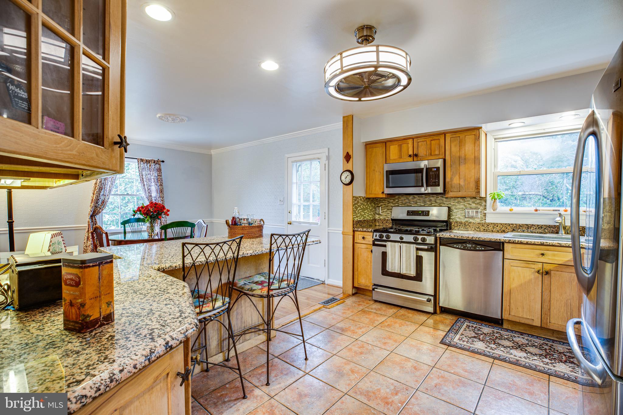8411 Fort Hunt Road Alexandria, VA 22308 - Photo 16 of 69 Gallery Image 16