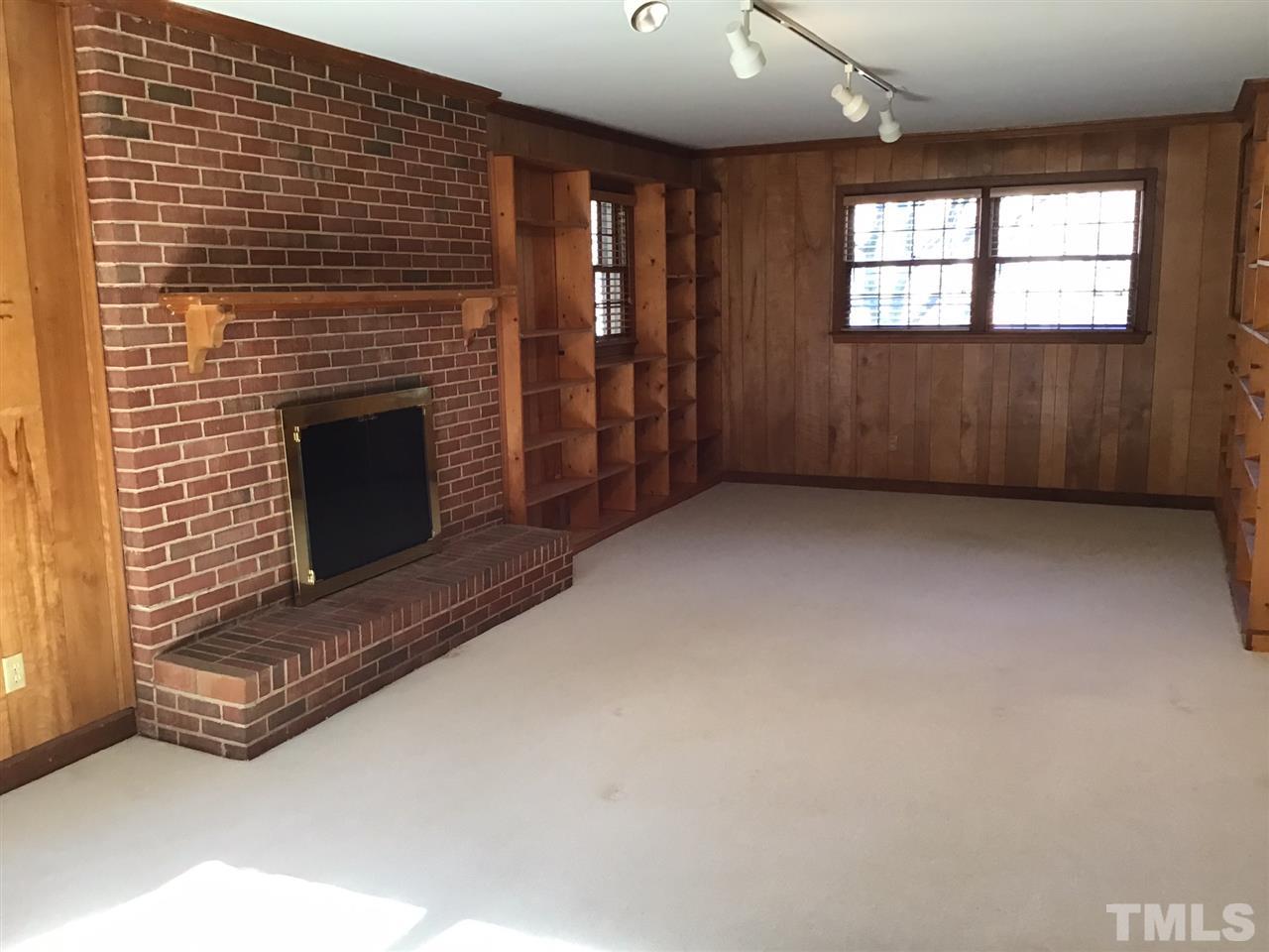 3701 Pembrook Place Raleigh, NC 27612 - Photo 10 of 30 an empty room with windows