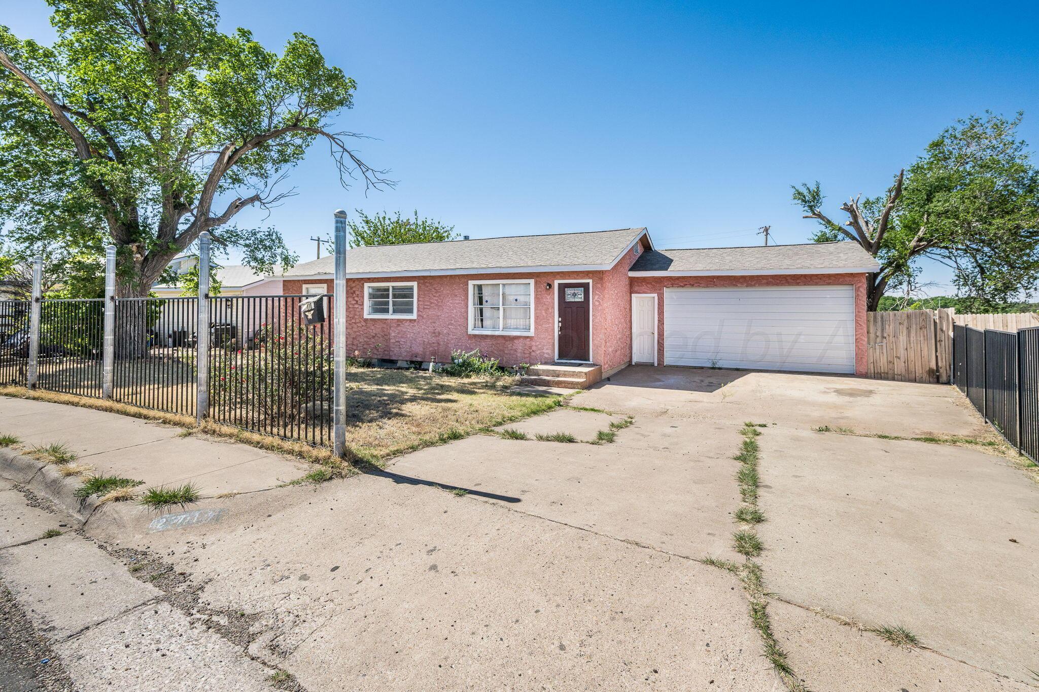 2717 Palm Street Amarillo, TX 79107 - Photo 1 of 22 2717 Palm St 01