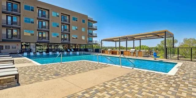 $1,499 | 5332 Trinity River Trail, Unit 1639, Fort Worth, TX 76114