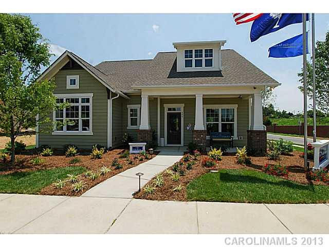 504 Channel Road Lake Wylie, SC 29710 - Photo 1 of 16 Gallery Image 1