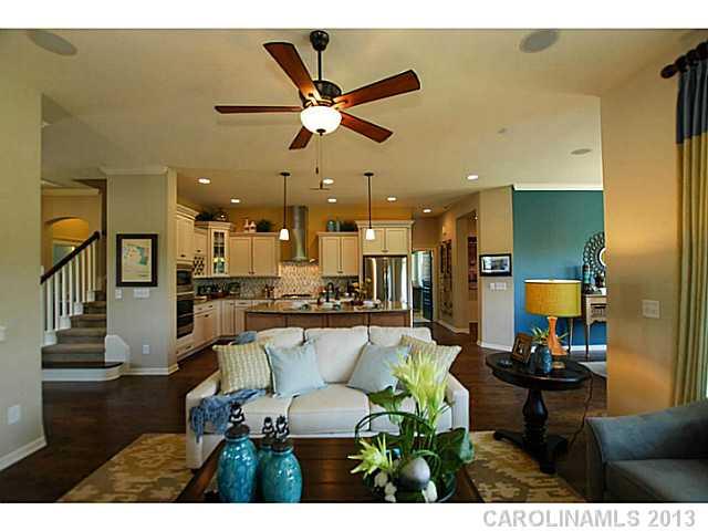 504 Channel Road Lake Wylie, SC 29710 - Photo 10 of 16 Gallery Image 10