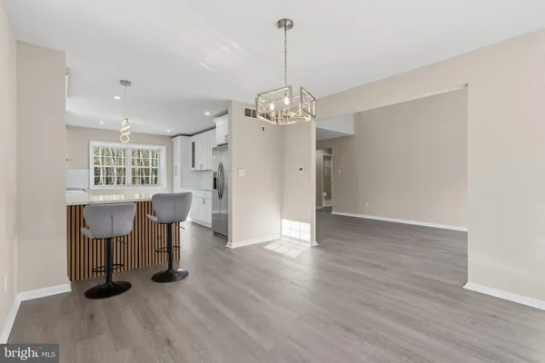 $529,900 | 221 Oak Lane, Tabernacle, NJ 08088