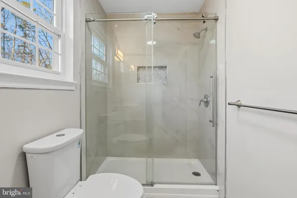 $529,900 | 221 Oak Lane, Tabernacle, NJ 08088