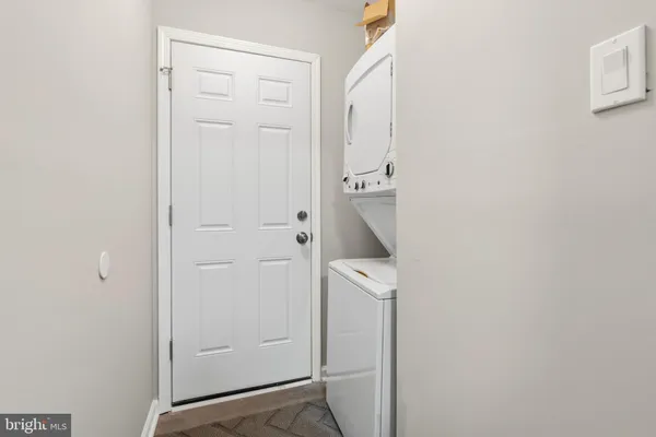 $529,900 | 221 Oak Lane, Tabernacle, NJ 08088