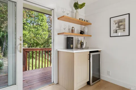 $2,250,000 | 22 North Terrace, Tiburon, CA 94920