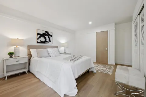 $2,250,000 | 22 North Terrace, Tiburon, CA 94920