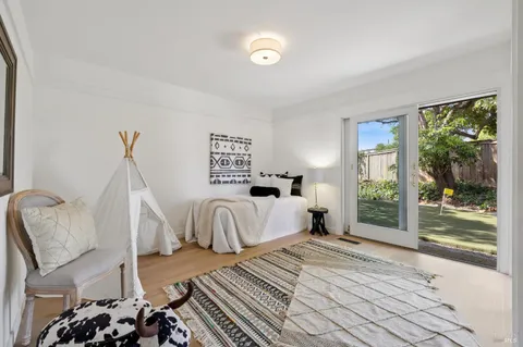 $2,250,000 | 22 North Terrace, Tiburon, CA 94920