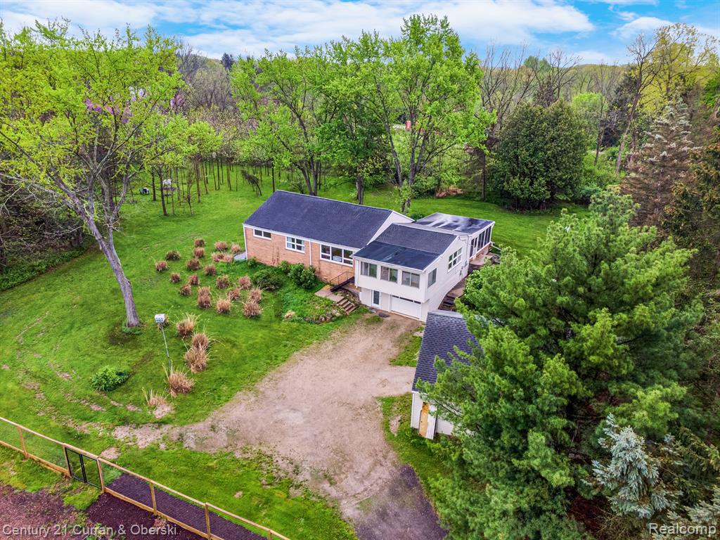 5590 Vreeland Road Ann Arbor, MI 48105 - Photo 1 of 19