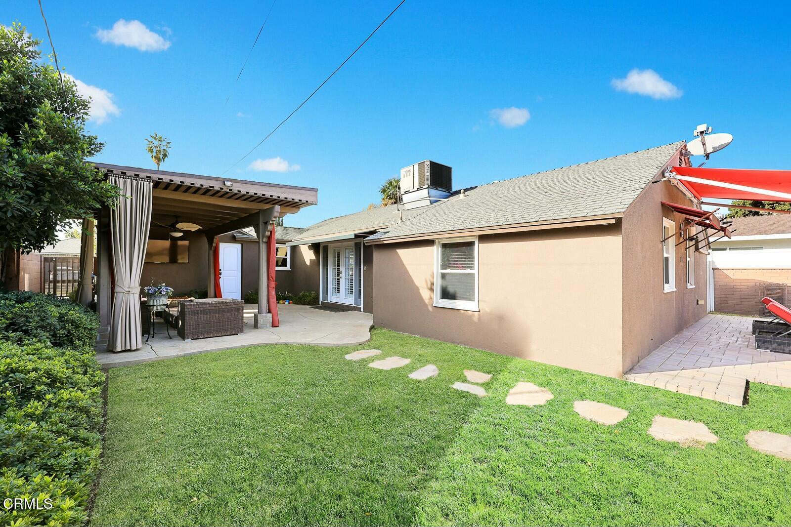 6708 Ranchito Avenue Van Nuys, CA 91405 - Photo 27 of 37 a front view of a house with patio