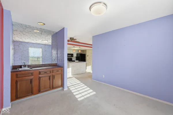 $135,000 | 1602 Queensbridge Square, Unit 7, Indianapolis, IN 46219