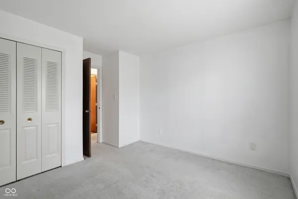 $135,000 | 1602 Queensbridge Square, Unit 7, Indianapolis, IN 46219