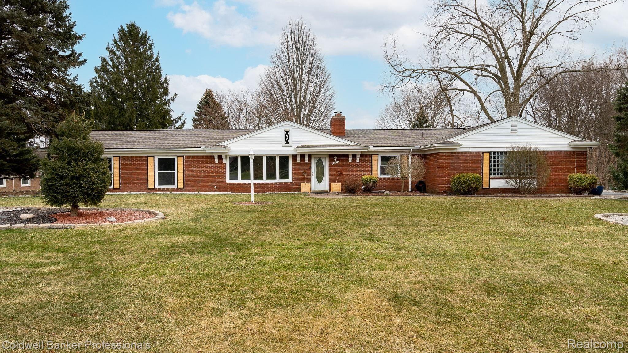 715 Castlebar Drive Rochester, MI 48309 - Photo 1 of 35 Welcome Home