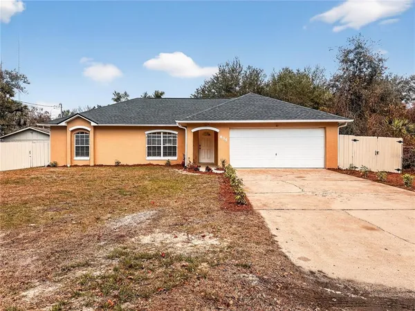 $2,100 | 835 Lancaster Avenue, Orange City, FL 32763