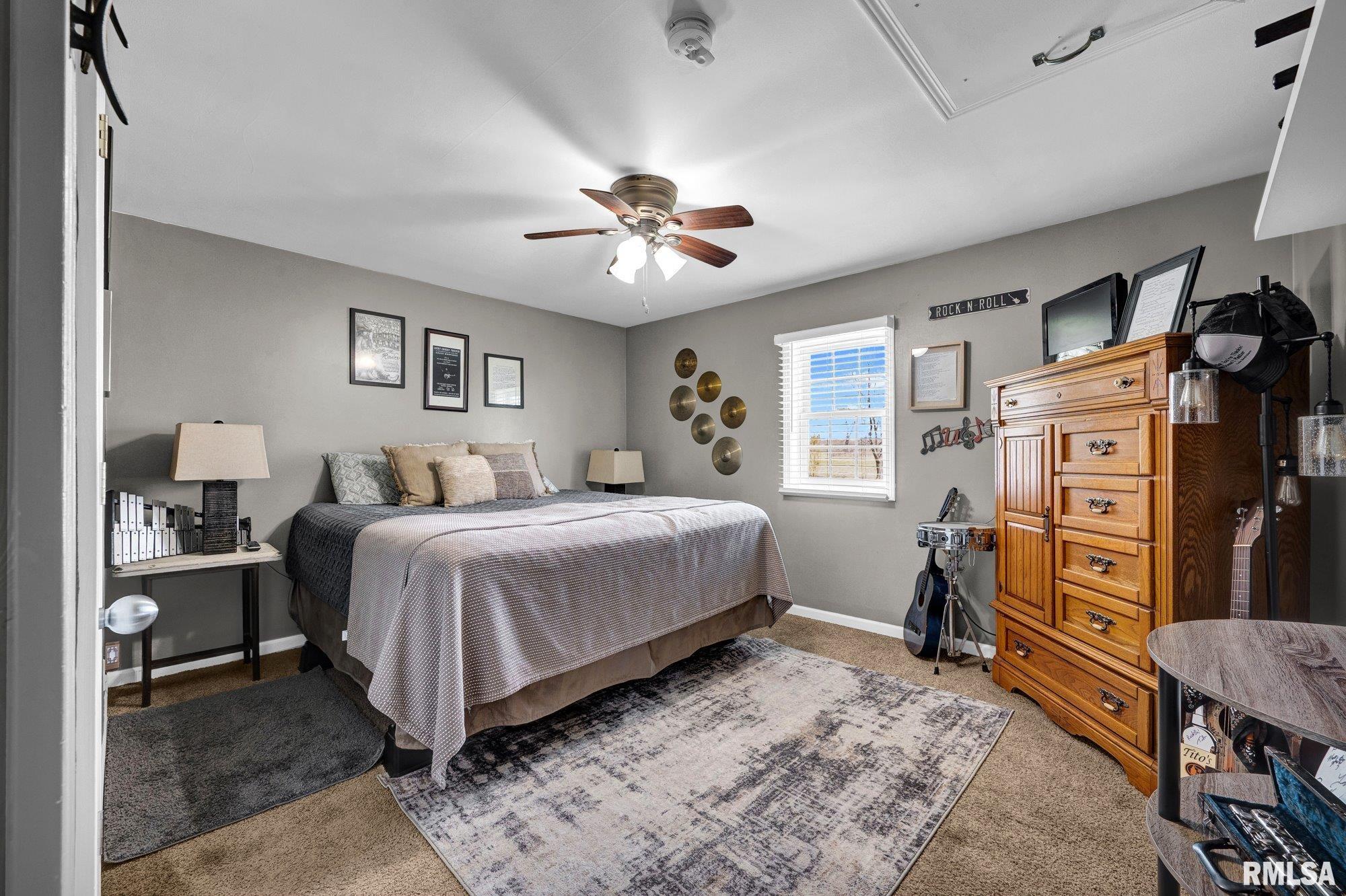 1122 Sun Road Washburn, IL 61570 - Photo 19 of 57