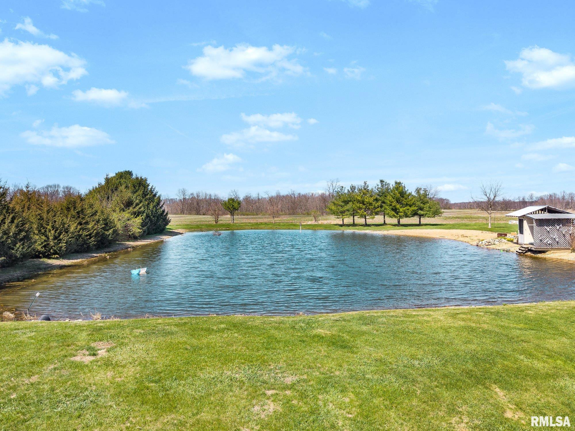 1122 Sun Road Washburn, IL 61570 - Photo 38 of 57