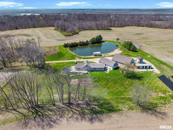 $585,000 | 1122 Sun Road, Washburn, IL 61570