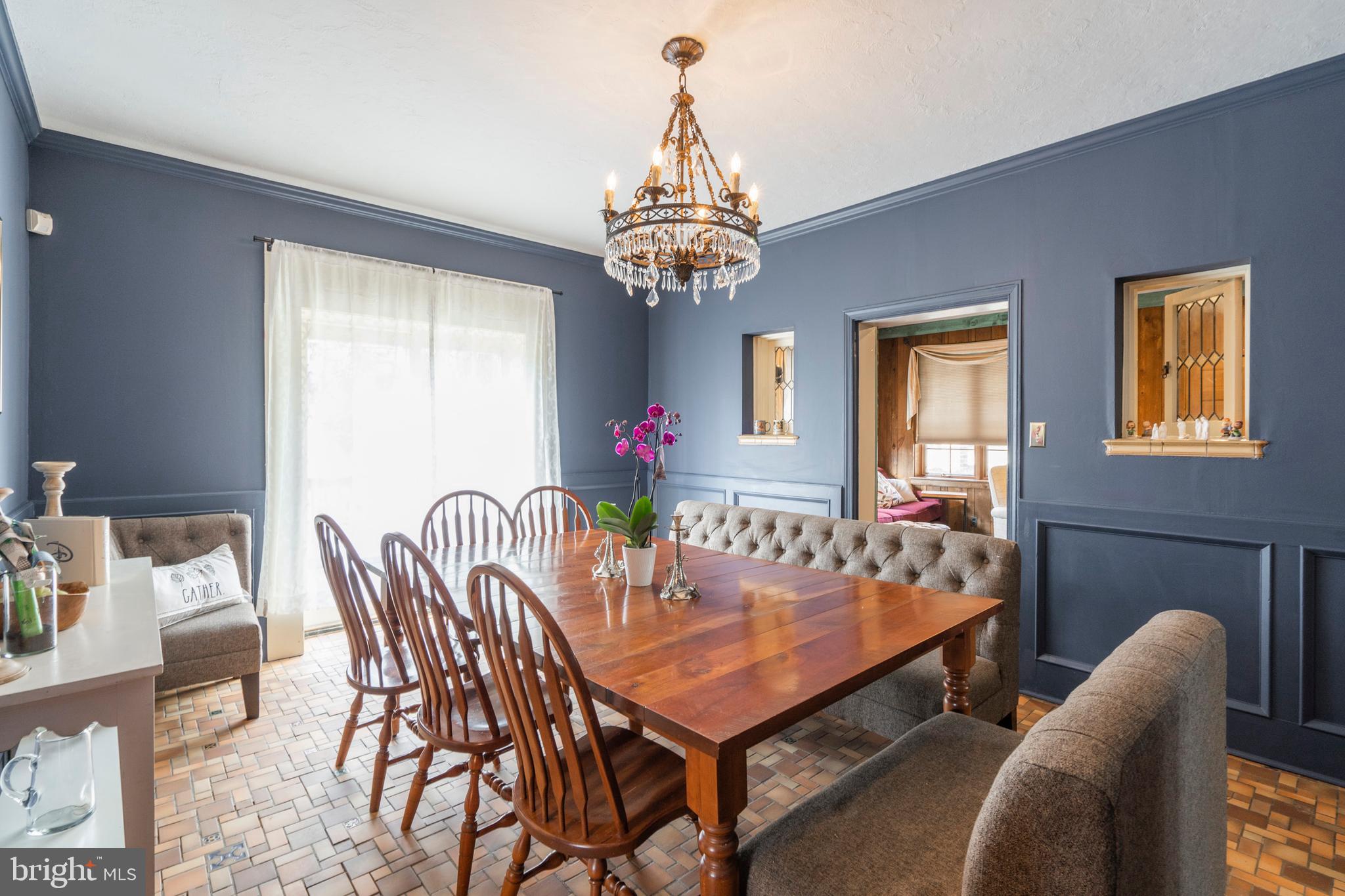 300 Croyden Road Cheltenham, PA 19012 - Photo 11 of 56 Dining Room