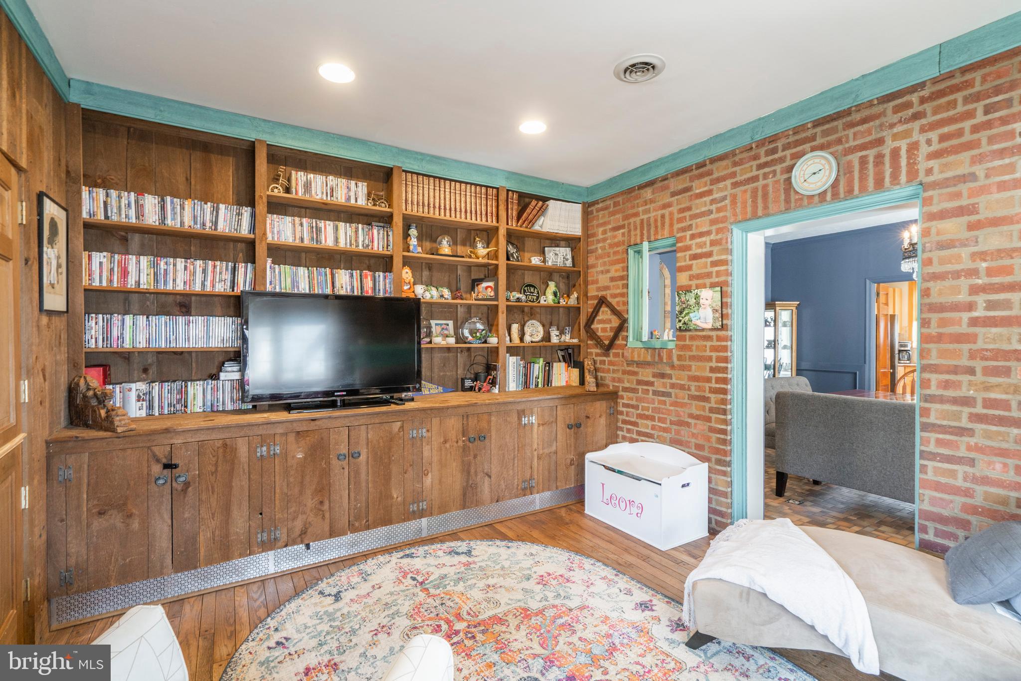 300 Croyden Road Cheltenham, PA 19012 - Photo 14 of 56 Den