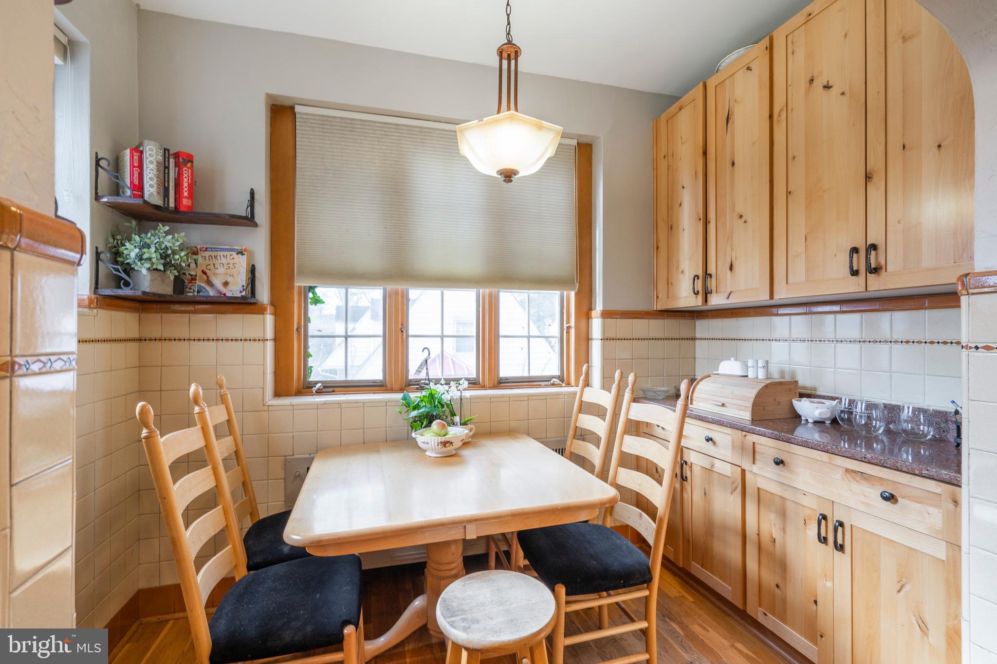 300 Croyden Road Cheltenham, PA 19012 - Photo 20 of 56 Breakfast Area