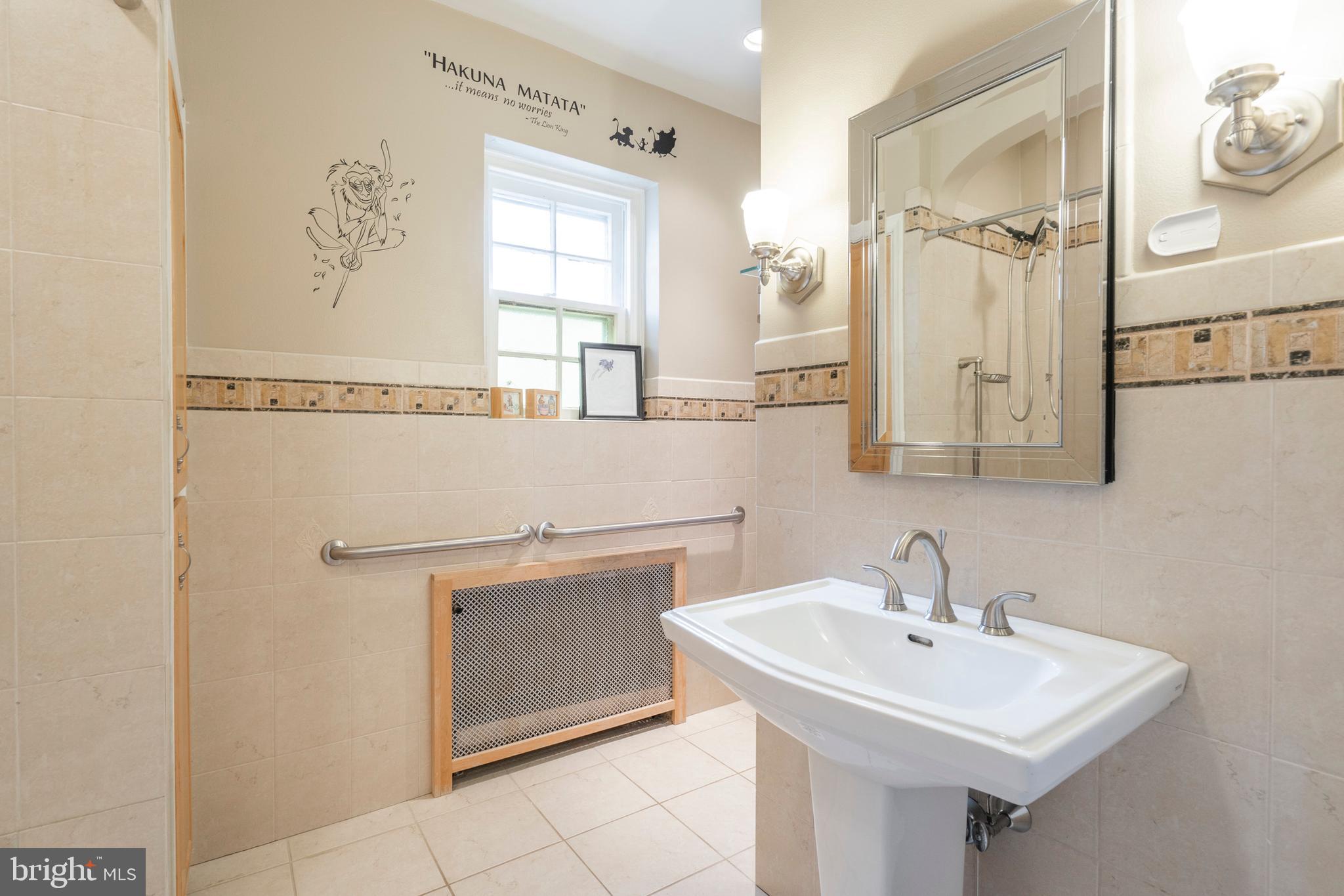 300 Croyden Road Cheltenham, PA 19012 - Photo 28 of 56 Hall Bathroom