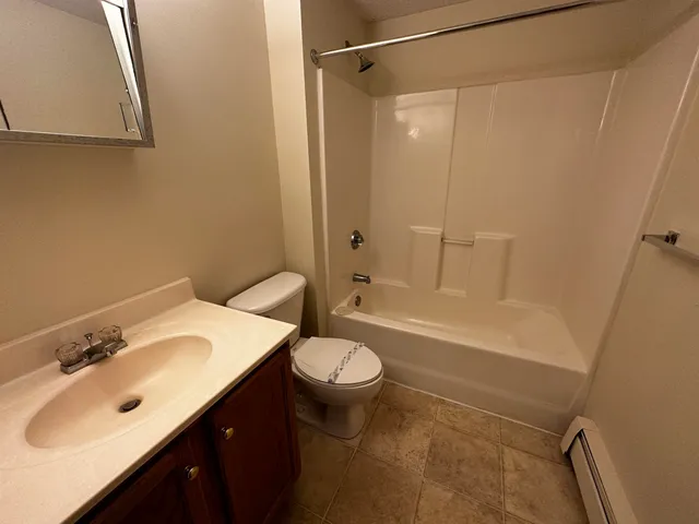 $1,965 | 98 Powers Street, Unit 232, Milford, NH 03055