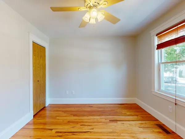 $3,650 | 25 Charlotte Road, Waltham, MA 02453