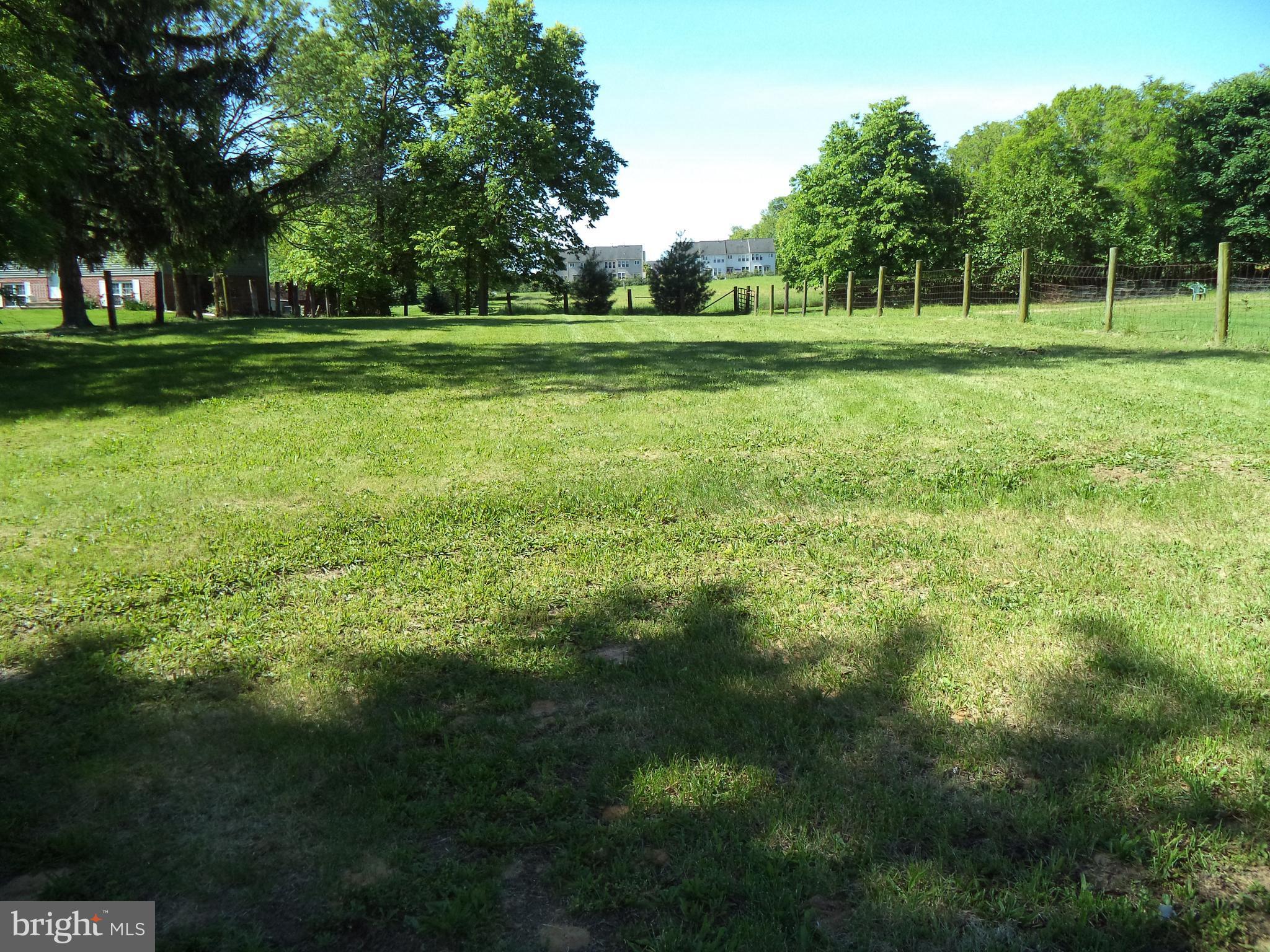 17805 Broadfording Road Hagerstown, MD 21740 - Photo 4 of 19 View