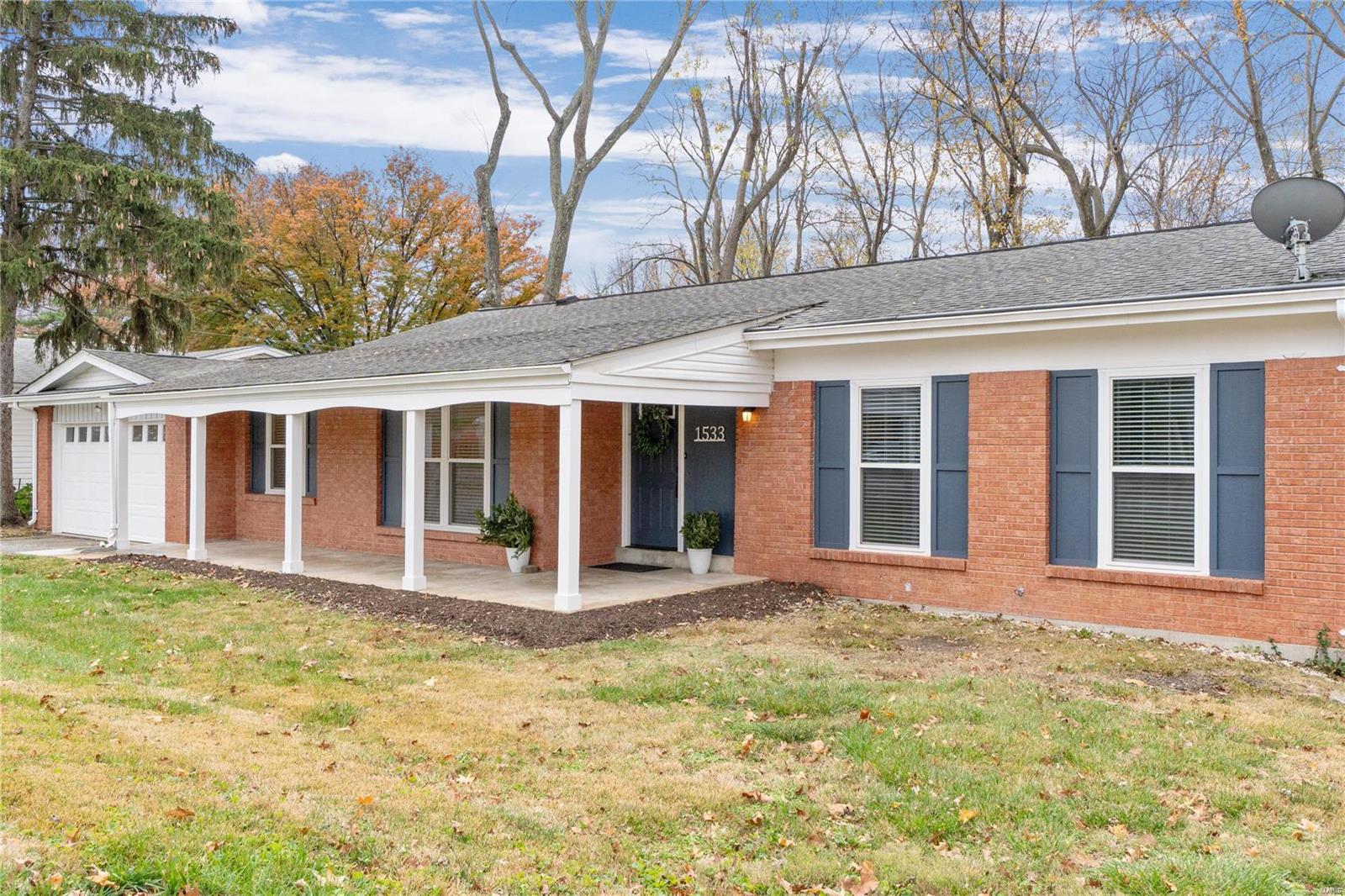 1533 Craig Road St. Louis, MO 63146 - Photo 3 of 44 Gallery Image 3